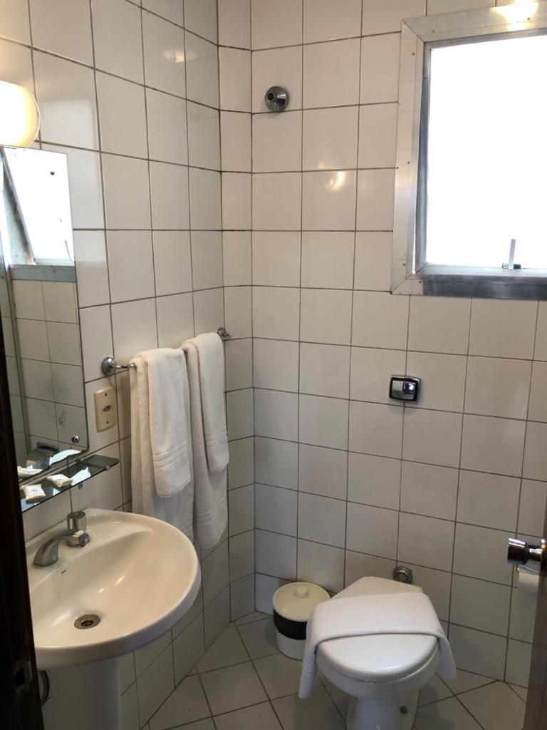 Hotel Estoril Pelotas Zewnętrze zdjęcie