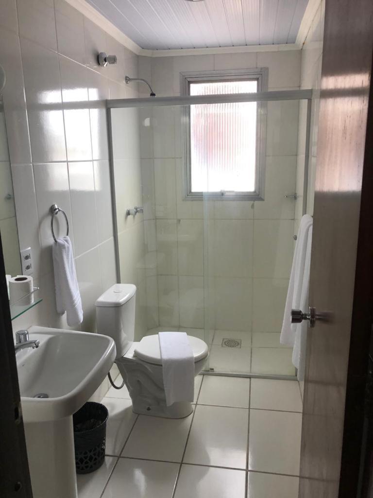 Hotel Estoril Pelotas Zewnętrze zdjęcie