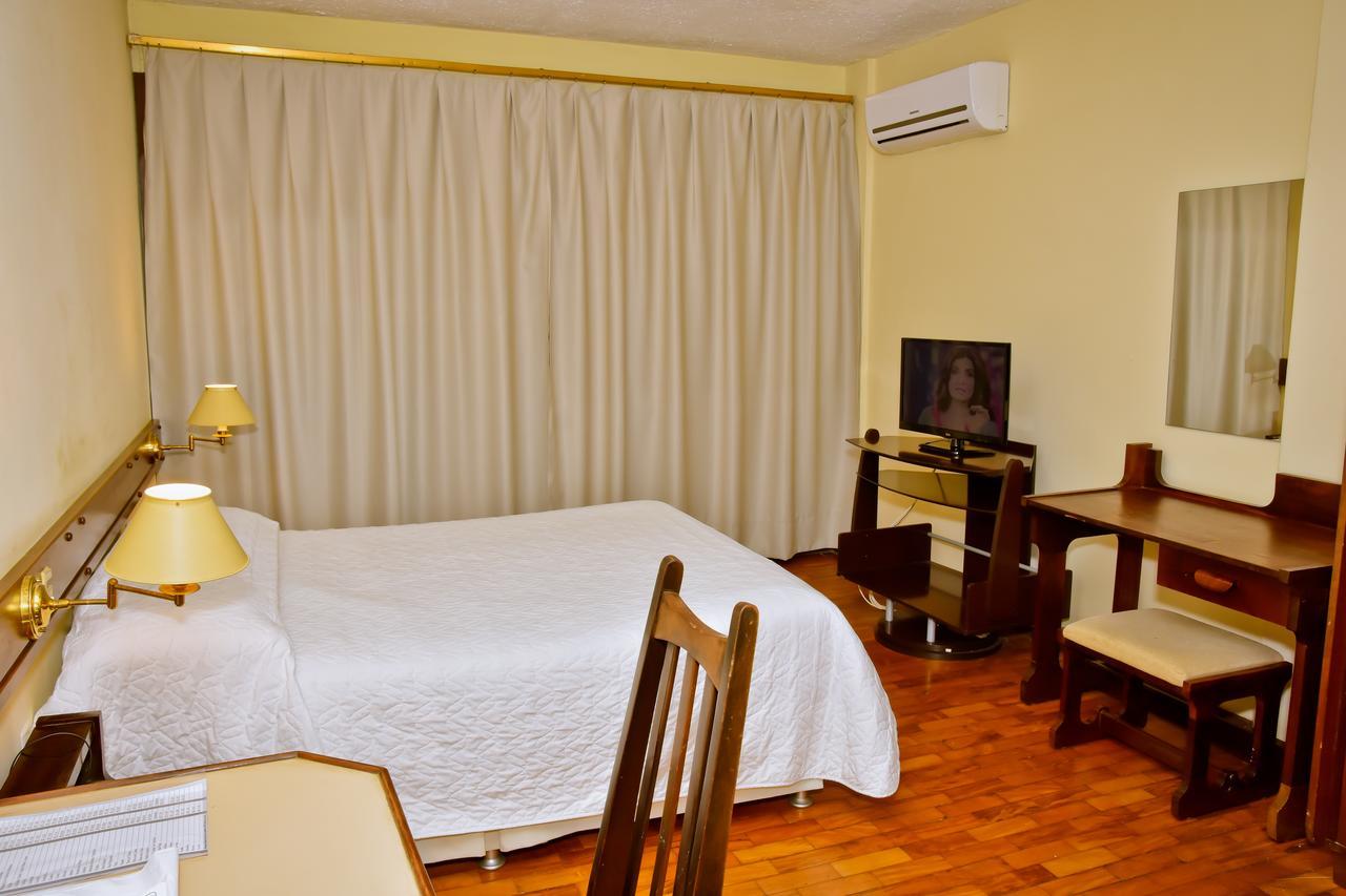 Hotel Estoril Pelotas Zewnętrze zdjęcie
